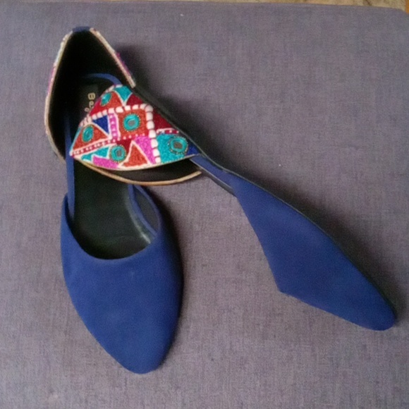 Gorgeous Flats💙 - Picture 7 of 9